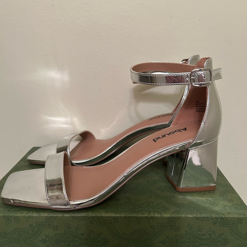 Abound Silver Heels with Modern Design
